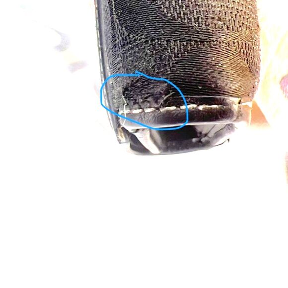 Coach Trifold Signature Canvas Checkbook Wallet - GUC - Picture 8 of 8